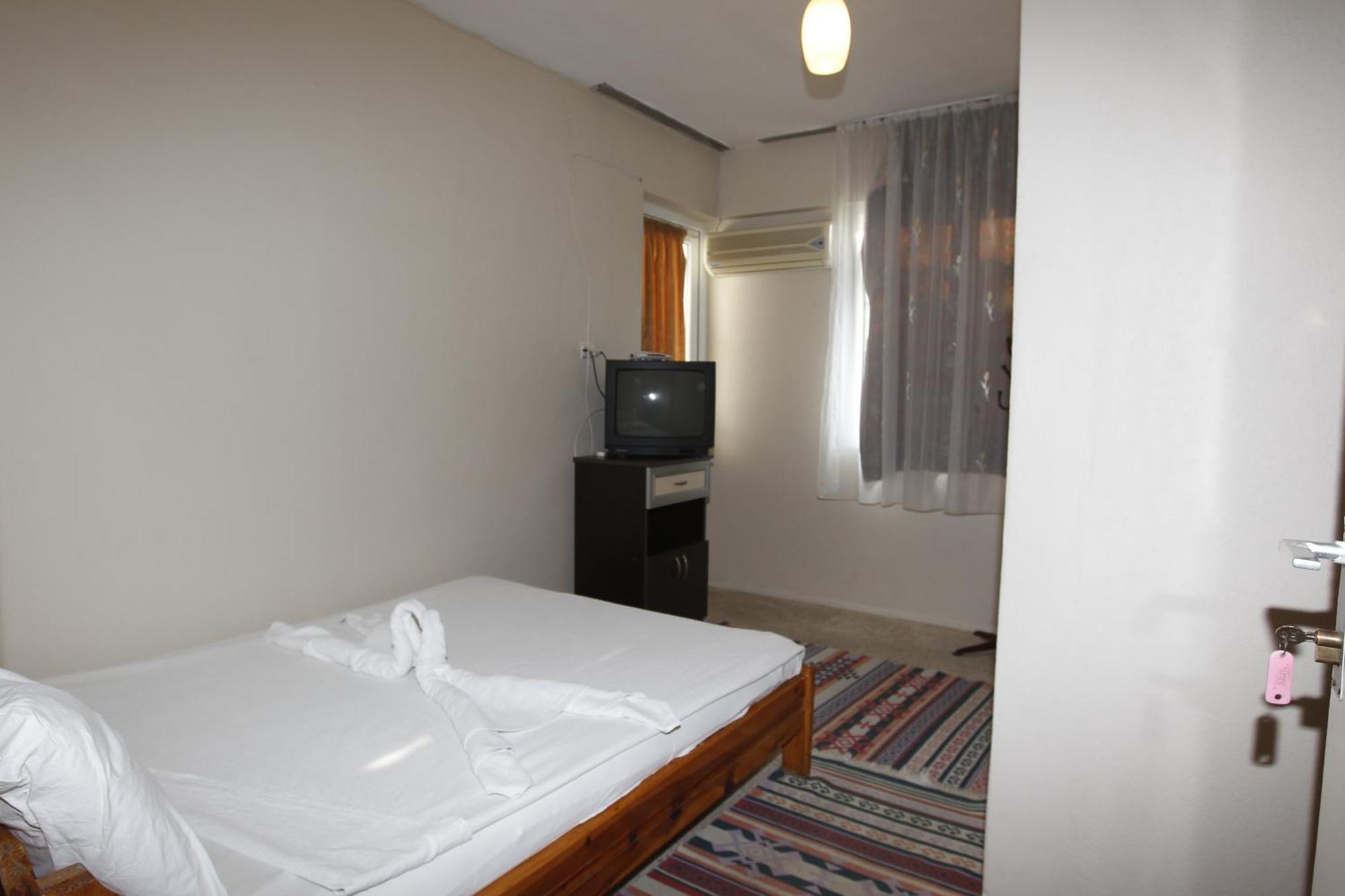 Vardar Pension Selcuk ภายนอก รูปภาพ