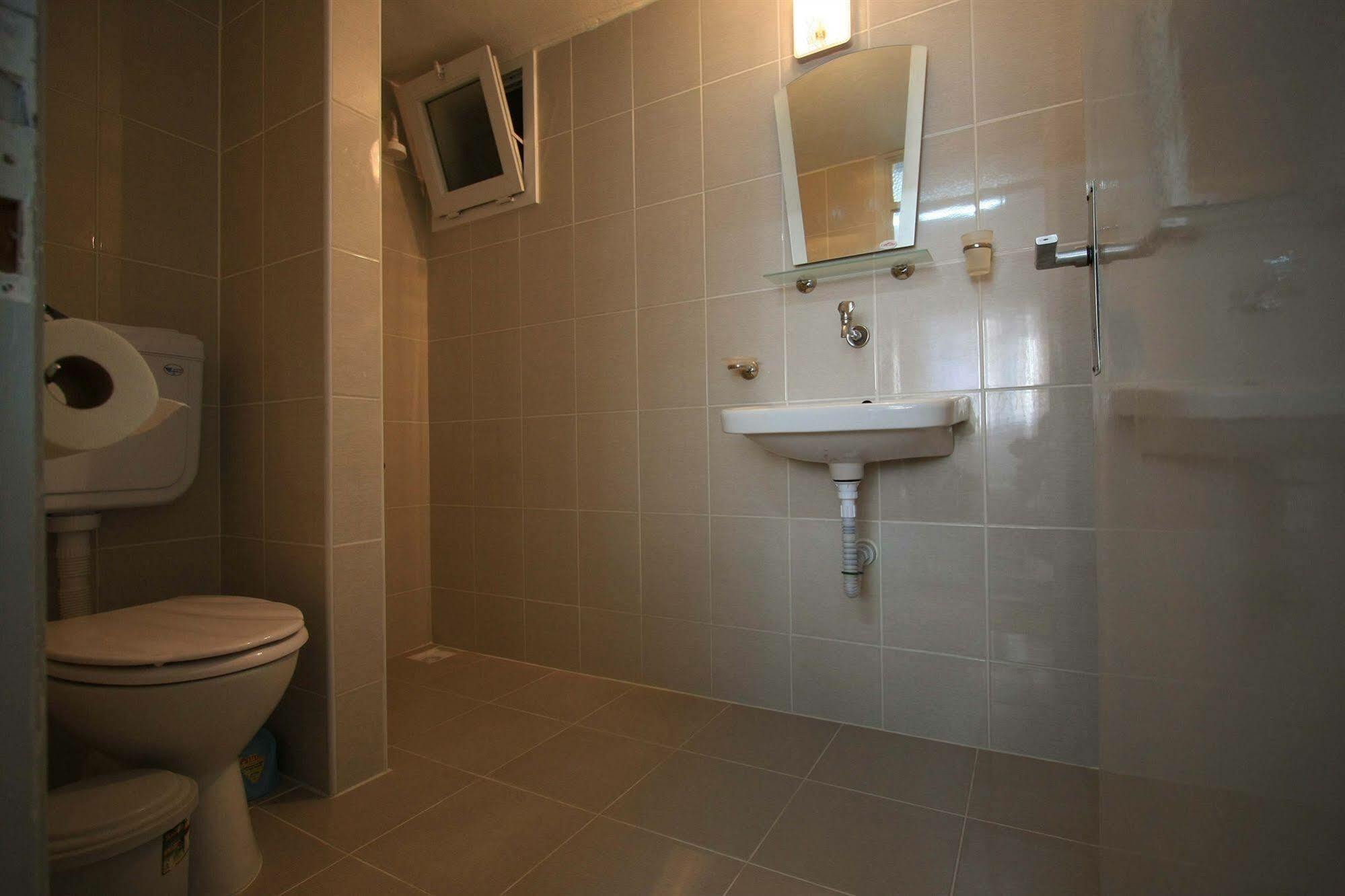 Vardar Pension Selcuk ภายนอก รูปภาพ